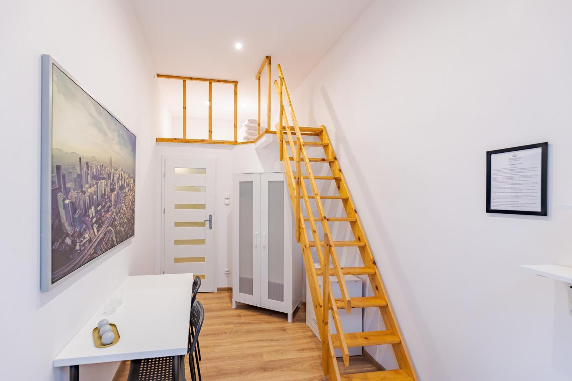 Royal Aparthotel Piotrkowska 92 Łódź Exteriör bild